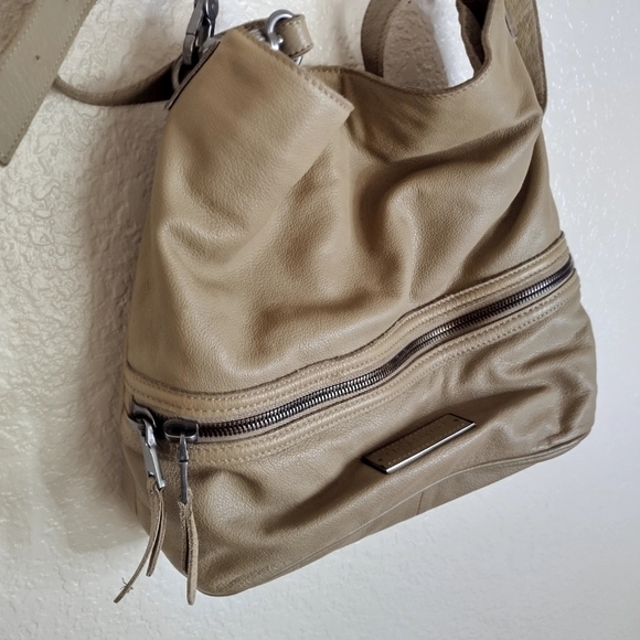 Liebeskind Berlin brown buttery soft leather shoulder bag purse - Picture 3 of 10